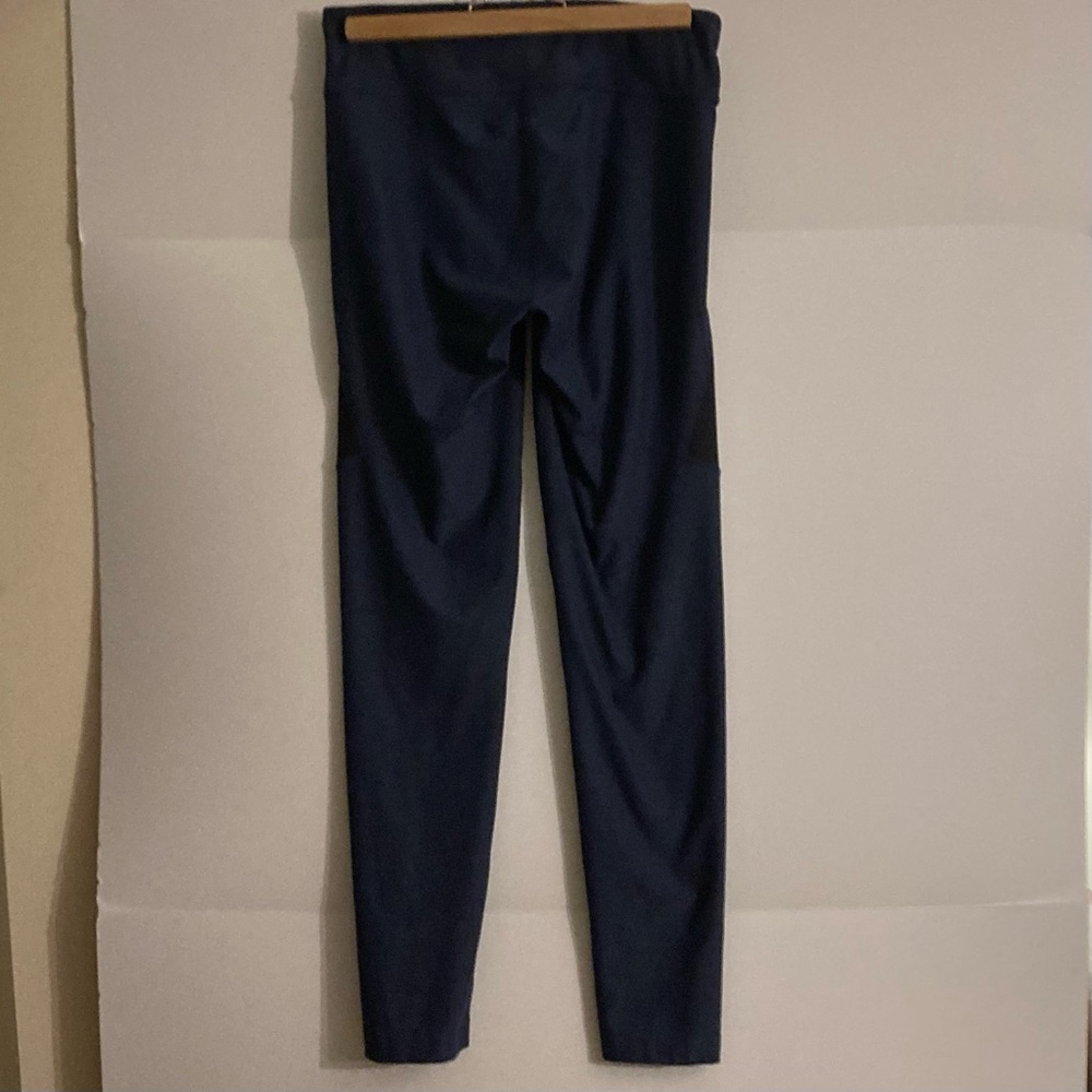 OUTDOOR VOICES Navy-Gray Lg Warmup 3/4 Legging